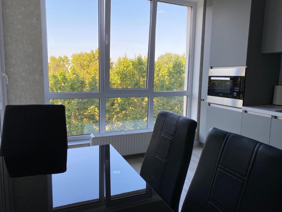 Dendrarium Park Apartment Κισινάου Εξωτερικό φωτογραφία