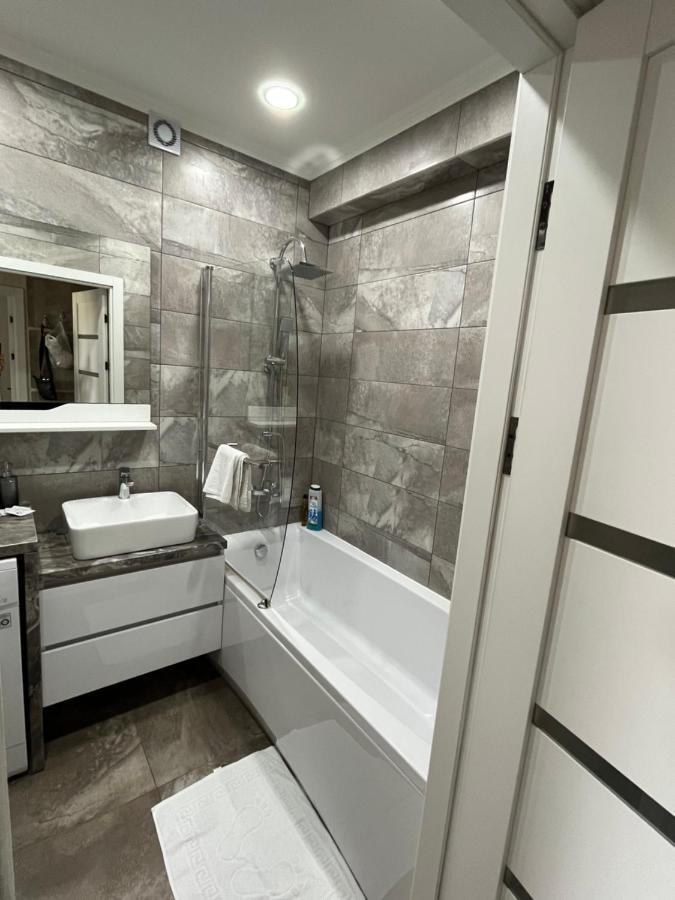 Dendrarium Park Apartment Κισινάου Εξωτερικό φωτογραφία